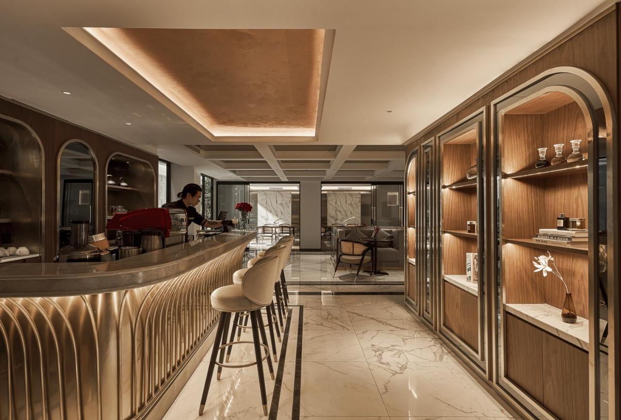 Hotel La Siesta Premium Saigon Ho-Chi-Minh-Stadt Exterior foto The Bar