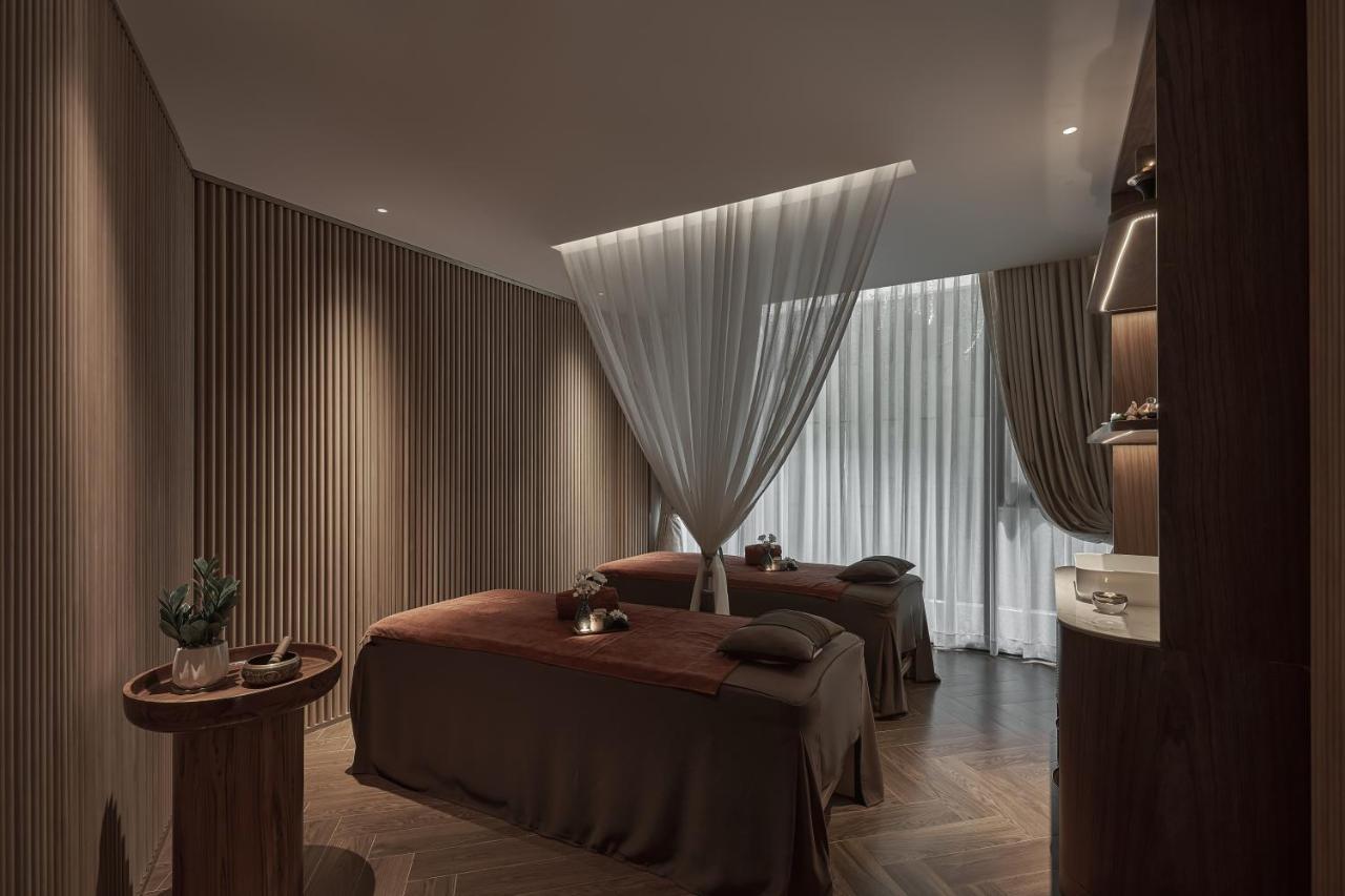 Hotel La Siesta Premium Saigon Ho-Chi-Minh-Stadt Exterior foto Spa treatment room