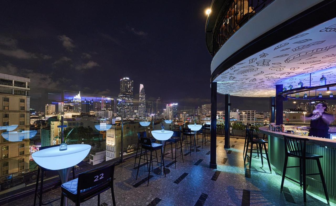 Hotel La Siesta Premium Saigon Ho-Chi-Minh-Stadt Exterior foto Sky Bar